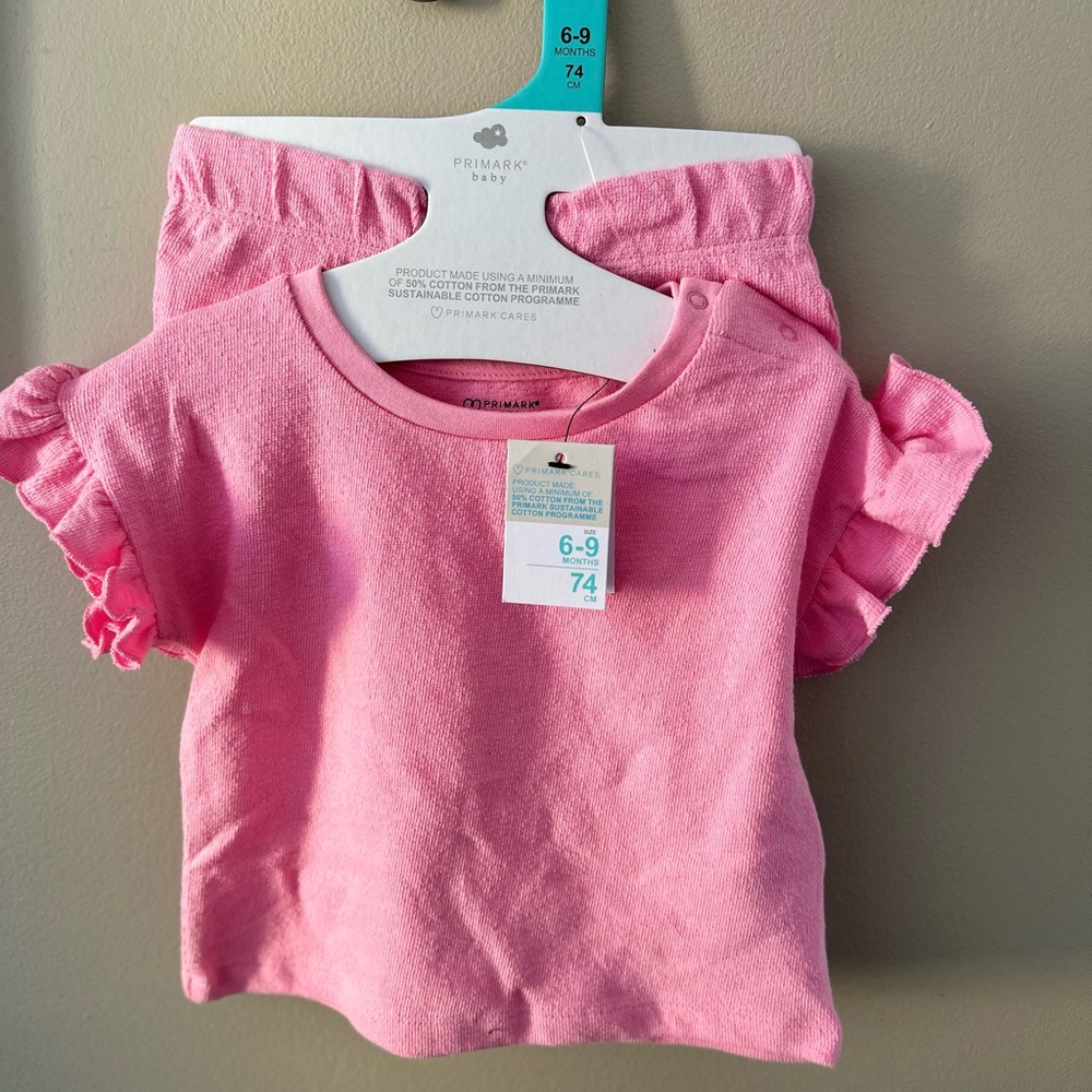 Cloth for girl 6 to 9 moth